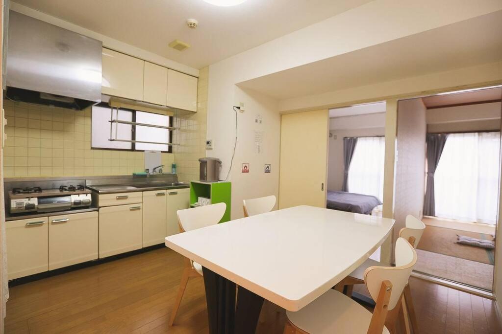 1 Minute To Yamanote Line, Ultimate Convenience. Apartamento *
