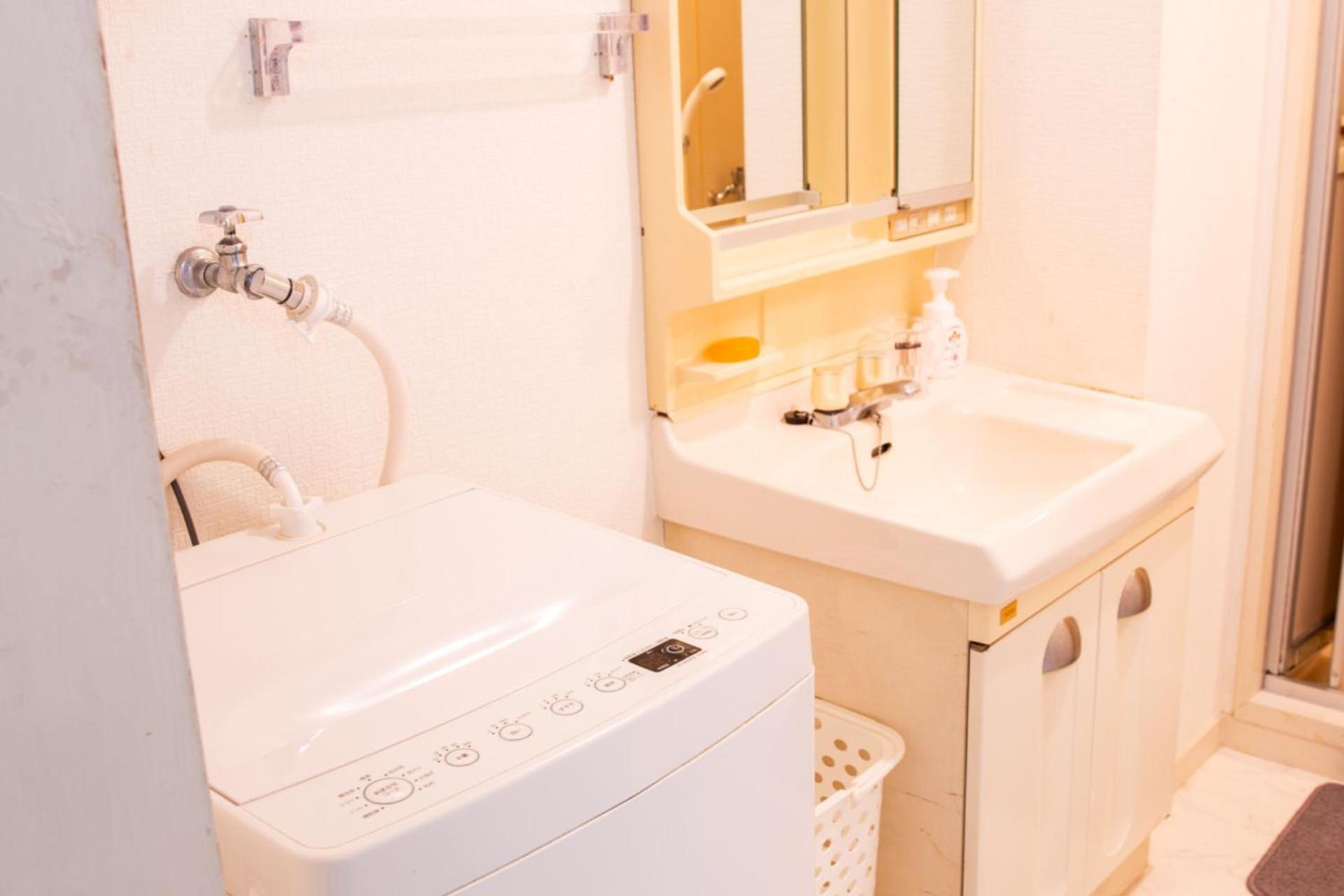 1 Minute To Yamanote Line, Ultimate Convenience. Apartamento Tokio