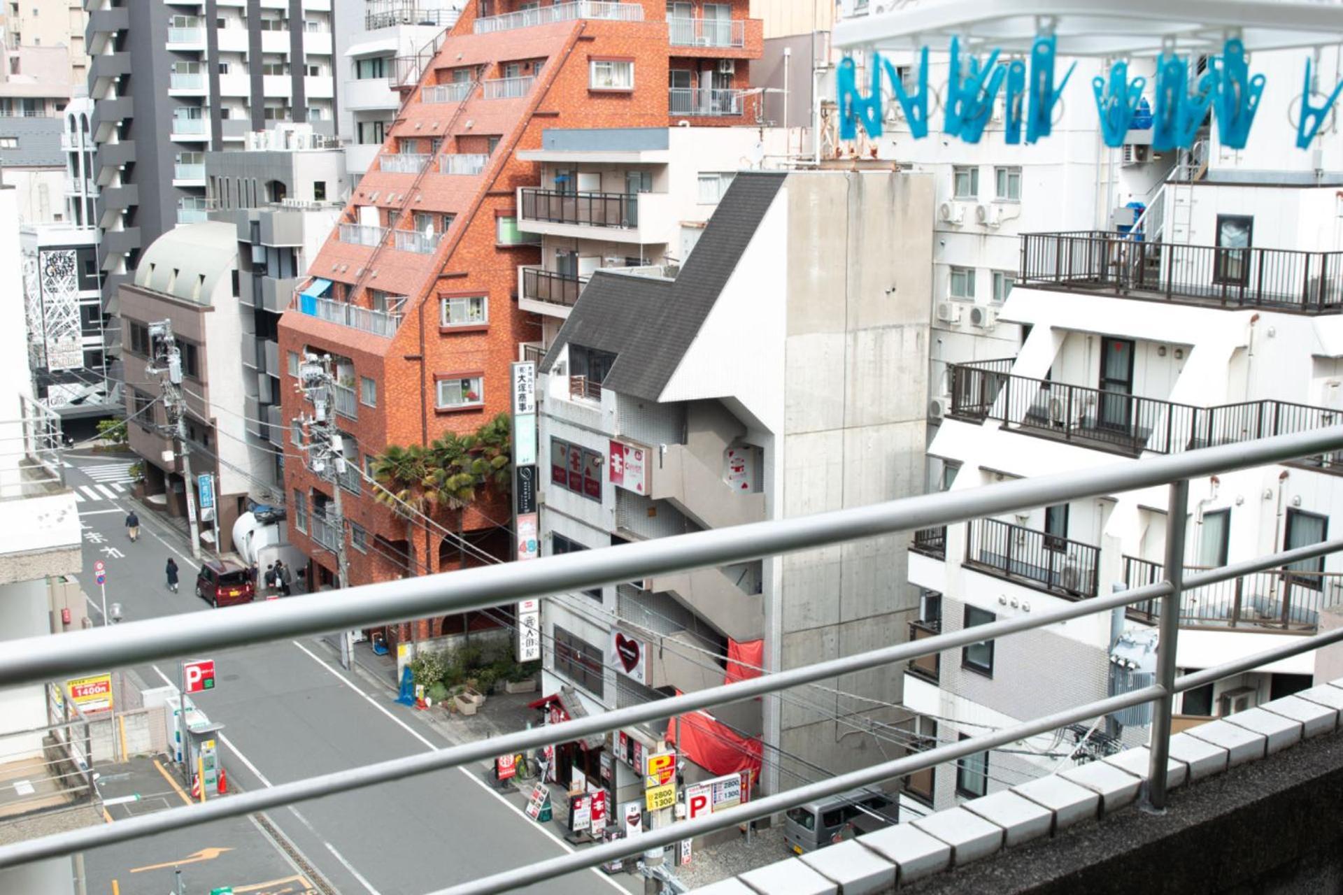 1 Minute To Yamanote Line, Ultimate Convenience. * Tokio